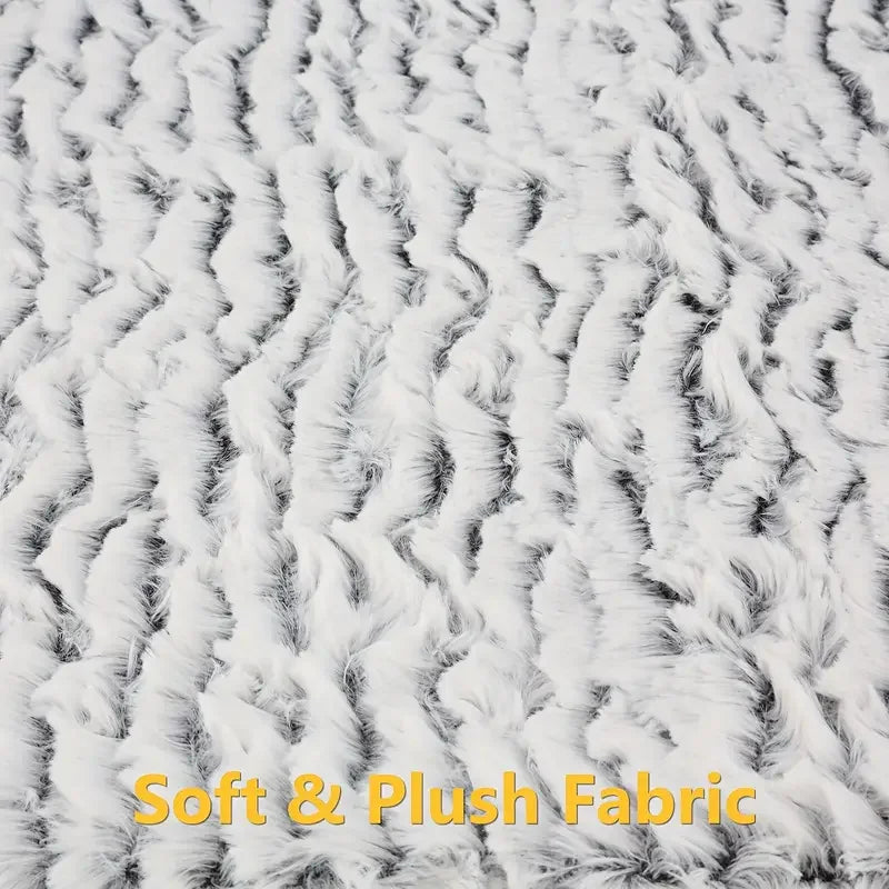 Self Heating Pet Bed Comfortable Dog Mat Elderly Pets Cat with Thermal Body Heat Reflecting Core Pad Winter Anti-Slip Kennel Mat